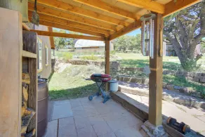 Serene Saguache Haven on 40 Acres: Mountain Views! - Innenbereich