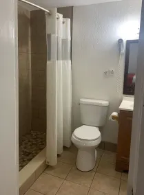 Travelodge by Wyndham Hotel & Cottages St Augustine - Historic - Salle de bain