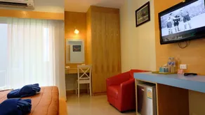 Patong Eyes Hotel - Habitación