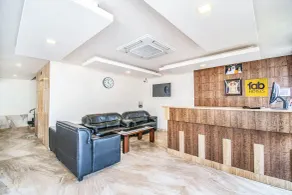 FabHotel Prime Royal Castle - Nr Coimbatore North Railway Station - Reception