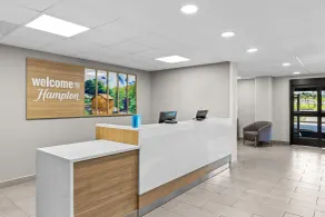 Hampton Inn by Hilton Youngstown-West I-80 - Recepción