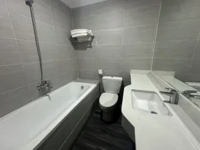 Ngoc Thu Palace - Bathroom