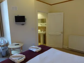 Dumfries Villa - Room