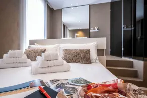 Amorgiù Luxury Suites - Camera