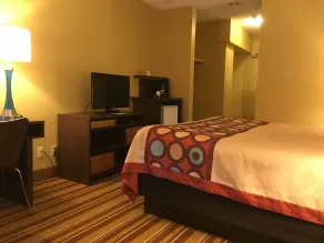 Super 8 by Wyndham Thunder Bay - Chambre