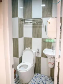 Sông Suối Homestay - Bathroom