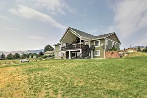 4 Mi to Flathead Lake! Charming Mtn Escape - Intérieur