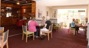 The Limes Bar and Hotel - Restaurante