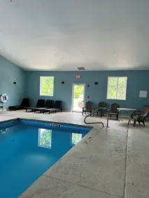 Clarion Pointe-Dillard near Blue Ridge Mountains - Pool