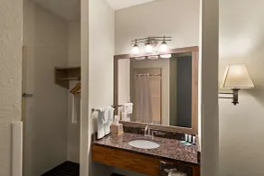 Red Lion Inn & Suites Gretna - Omaha SW - Badeværelse