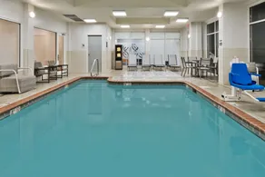 Hilton Garden Inn Birmingham/Lakeshore Drive - Piscine