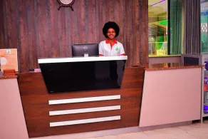 Park View Hotel Bamburi - Rezeption