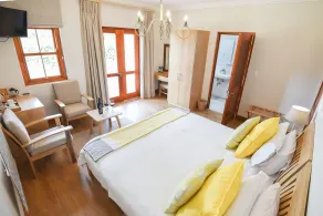 Lovane Boutique Wine Estate and Guesthouse - Room