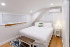 The Newport Lofts - 611 Thames Street - Badeværelse
