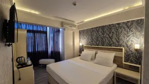 Best Smyrna Hotel - Rom