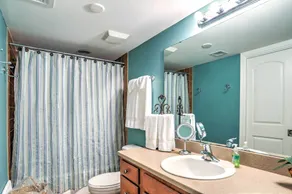 Pensacola Beach Condo w/ Patio & Access to Beach! - Interiør