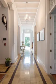 Casa Cáceres - Entréinterör