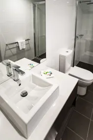 Leumeah Lodge - Bathroom