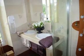 La Bergerie Du Château De Pommeuse - Salle de bain