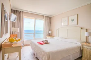 Hippocampus Resort & Spa - Room
