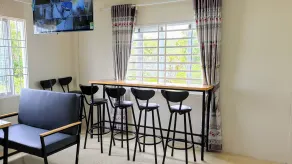 B Stay Hotel - Restaurant