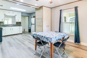 Screened Patio + Fire Pit: Peaceful Marshall Home - Interior