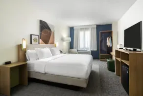 Spark by Hilton Milford Boston - Room