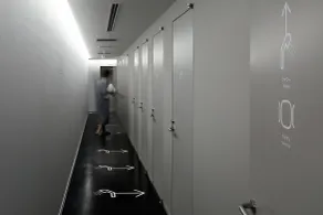 9h nine hours Sendai - Bagno
