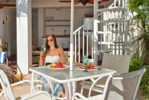 Lyx Waterfront hem med hiss, privat pool och brygga! - Restaurang