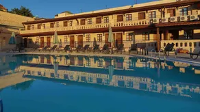 Burcu Kaya Hotel - Piscina
