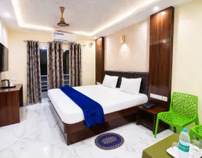 HOTEL ARYA PALACE - Room
