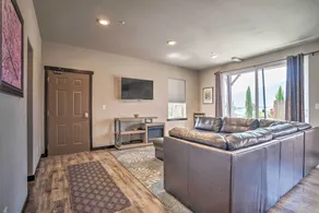 Manson Condo with Pool Access - Near Marina and Town - Interiør