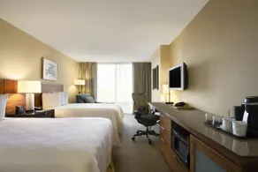 Hilton Garden Inn Baltimore Inner Harbor - Room