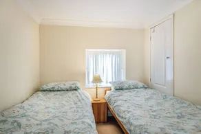 Violet Cottage - Interior