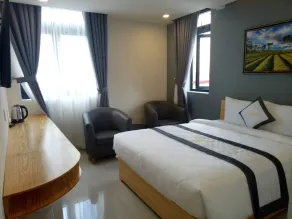 Lan Anh Hotel - Chambre