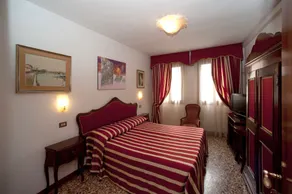 Hotel Fontana - Room
