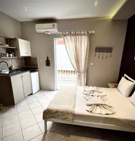 Room in Studio - Room for 2 People in Limenaria, Only Five Minutes Away From Center - Camera