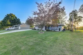 1/2 Mi to Creation Museum: Home w/ Large Yard! - Interiör