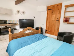 The Nook - Rom