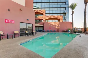 Drury Inn & Suites Phoenix Airport - Piscine