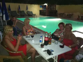 Caner Hotel - Piscina