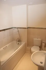 Brunel Crescent - Bathroom