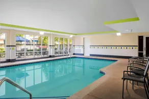 Fairfield by Marriott Inn and Suites Augusta Fort Eisenhower Area - Piscine