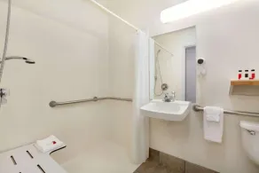 Travelodge by Wyndham Yermo - Salle de bain