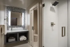 The Piccolo at Paso Robles Inn - Salle de bain