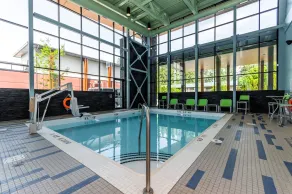Holiday Inn Express & Suites - Chilliwack East an IHG Hotel - Pool