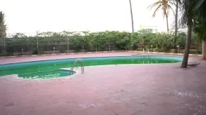 Nijaguna Resorts - Piscina