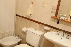 Apart Hotel TY Coed - Baño