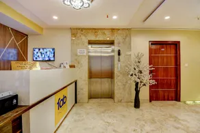 Hotel Cozzy Inn - Receção