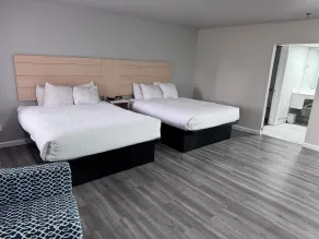 Travelodge by Wyndham Redding CA - Værelse